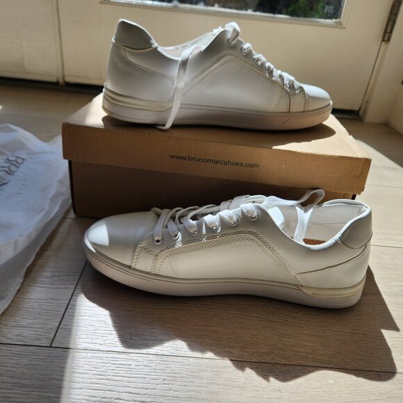 Men's Bruno Marc size 8.5 White sneakers - Picture 1 of 9